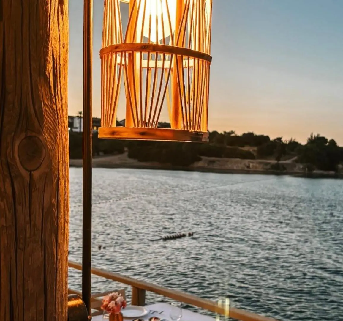 Dalyan Residence & Suites Cesme 2*,